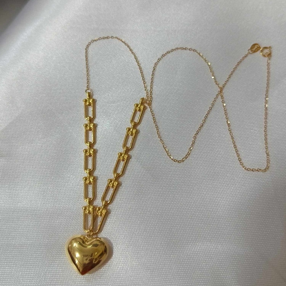 Gold Heart Pendant Necklace 18k real gold not plated.